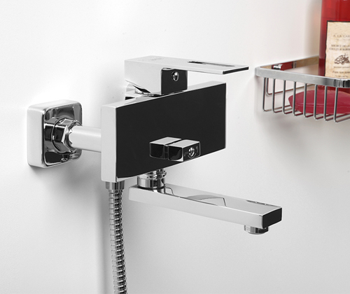 Смеситель WasserKRAFT ALME 1501 для ванны и душа  Смеситель WasserKRAFT ALME 1501 для ванны и душа