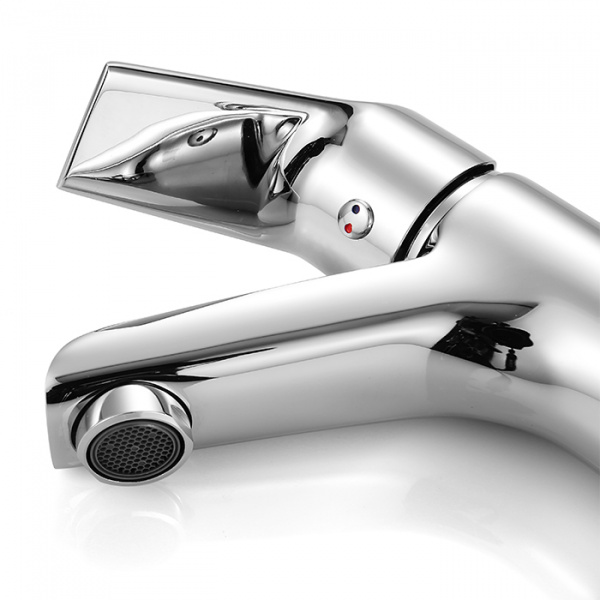 Смеситель Milardo NELSON NELSB00M01 для раковины  Смеситель Milardo NELSON NELSB00M01 для раковины